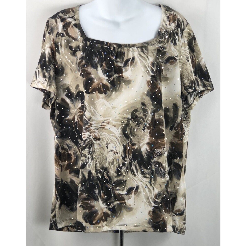 7W Pullover Top Tee 1X Brown floral embellished Short sleeve Square Neck boho